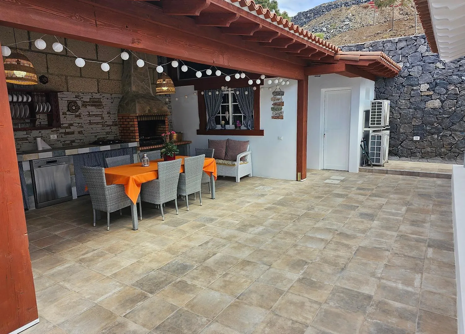 Villa La Paz Con Piscina Y Yacuzzy Integrado Costa Adeje